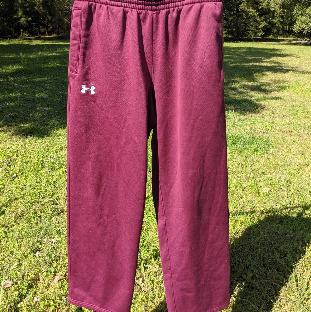 Under Armour Like New Pants